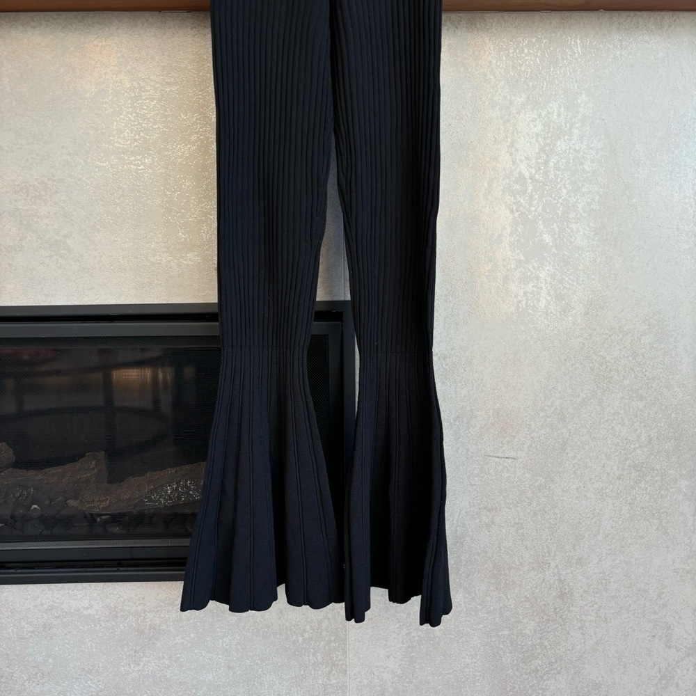 NWOT Sandro Noe Flare Rib-knit Flare Pants In Black, Size 36/ US 4 - Picture 7 of 14